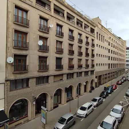 Oldtown 130m2 ,60m2 Terrace And 2 Bathrooms Apartment Pressburg