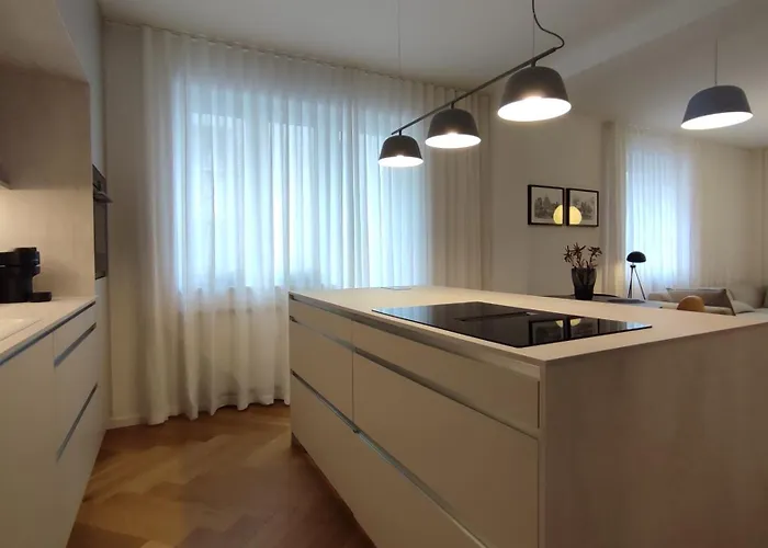 Oldtown 130m2 ,60m2 Terrace And 2 Bathrooms شقة *